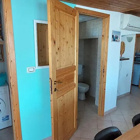 Con Terrazza Lägenhet *